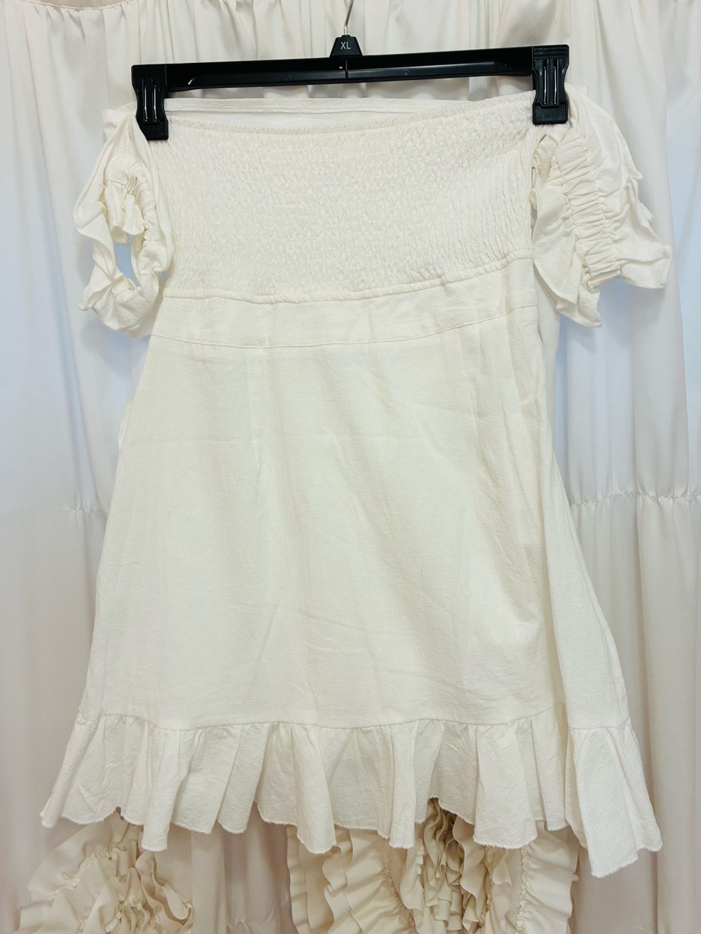 Off-Shoulder White Ruffle Dress🌸 - Picture 3 of 7